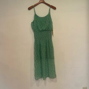 Women's Thread & Stables Green Dress NWT Small
